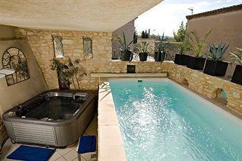 Le Laurent 3*