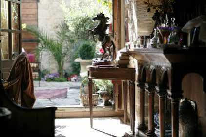 Le Laurent Hotel 3*